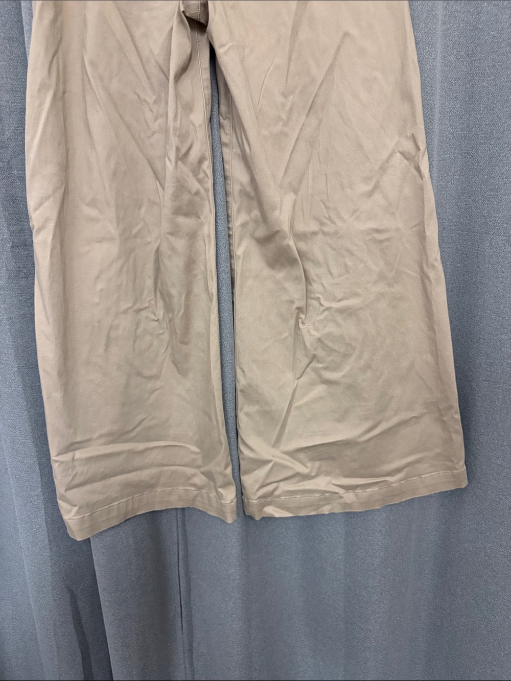 Kut from the Kloth Wide Leg Flare Jeans in Khaki - Picture 12 of 15